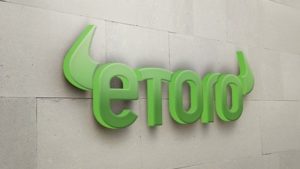 eToro Premier Lig Sponsorluk Bedelini Bitcoin ile Ödedi