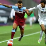 West Ham - Burnley ve bahis reklamlı formaları